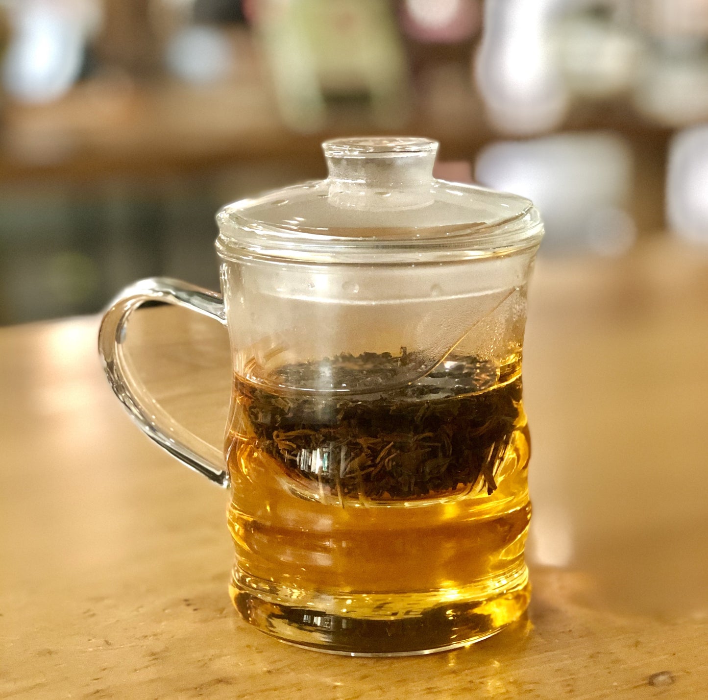 China Live Tea Pot + Two Mugs