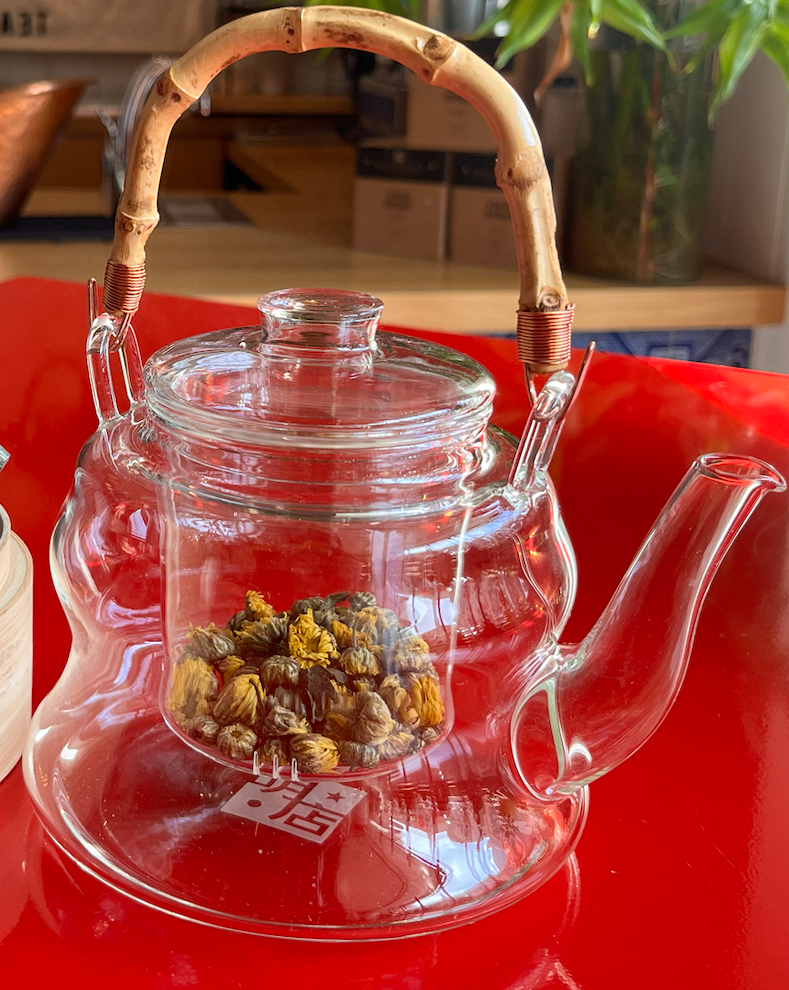 China Live Glass Tea Pot & Tea Trio Sampler Gift Set